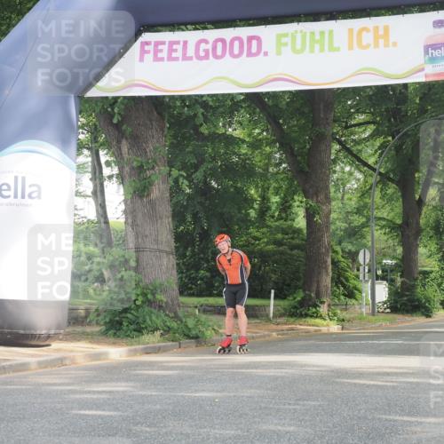 29.06.2025 - hella hamburg halbmarathon KatJ http://msf.ph/oto/8160580 29.06.2025 09:09:48 Zwischen KM18-KM19  meine-sportfotos.de