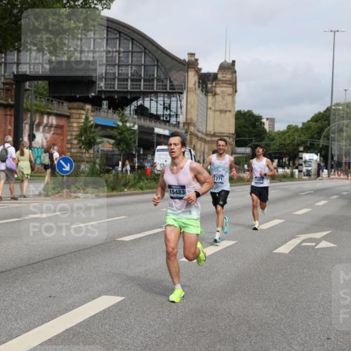 29.06.2025 - hella hamburg halbmarathon Yannick Fuchs http://msf.ph/oto/8160643 29.06.2025 10:20:34 20KM 1271, 2483, 8376, 10867, 11078, 11994, 12067, 13913, 14836, 15483 meine-sportfotos.de