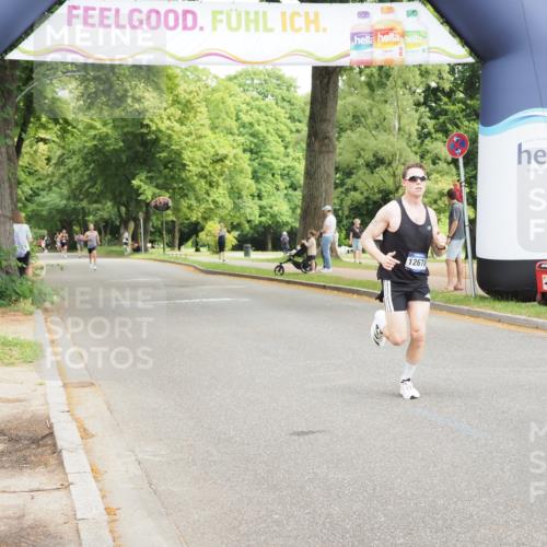 29.06.2025 - hella hamburg halbmarathon MichiJ http://msf.ph/oto/8160668 29.06.2025 10:11:04 Zwischen KM18-KM19 11829, 12678 meine-sportfotos.de