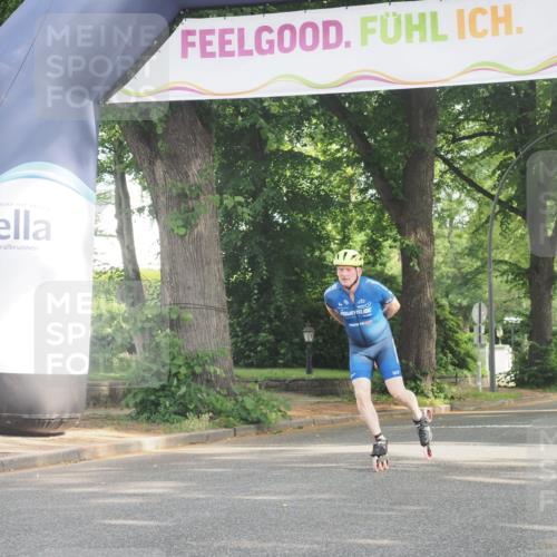 29.06.2025 - hella hamburg halbmarathon KatJ http://msf.ph/oto/8160705 29.06.2025 09:10:08 Zwischen KM18-KM19  meine-sportfotos.de
