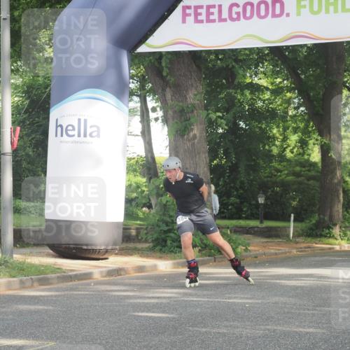 29.06.2025 - hella hamburg halbmarathon KatJ http://msf.ph/oto/8160823 29.06.2025 09:10:19 Zwischen KM18-KM19  meine-sportfotos.de