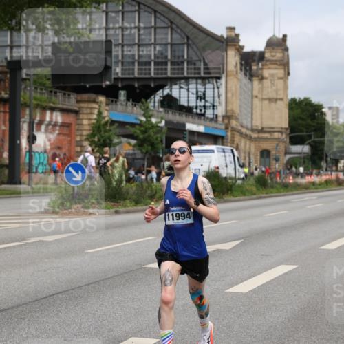 29.06.2025 - hella hamburg halbmarathon Yannick Fuchs http://msf.ph/oto/8160923 29.06.2025 10:20:41 20KM 2483, 4338, 8376, 11228, 11994, 12067, 13346, 13913 meine-sportfotos.de