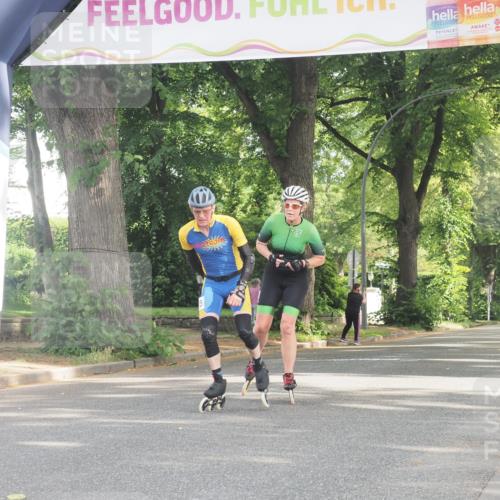 29.06.2025 - hella hamburg halbmarathon KatJ http://msf.ph/oto/8161000 29.06.2025 09:10:32 Zwischen KM18-KM19  meine-sportfotos.de