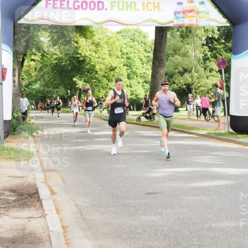 29.06.2025 - hella hamburg halbmarathon MichiJ http://msf.ph/oto/8161034 29.06.2025 10:11:19 Zwischen KM18-KM19 14717 meine-sportfotos.de