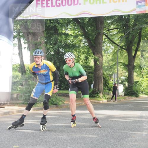 29.06.2025 - hella hamburg halbmarathon KatJ http://msf.ph/oto/8161035 29.06.2025 09:10:32 Zwischen KM18-KM19  meine-sportfotos.de