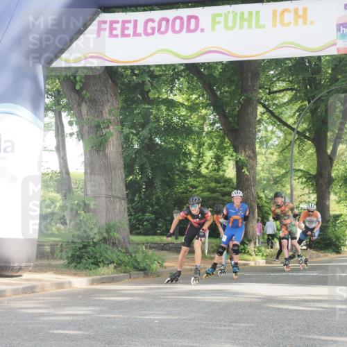 29.06.2025 - hella hamburg halbmarathon KatJ http://msf.ph/oto/8161106 29.06.2025 09:10:40 Zwischen KM18-KM19  meine-sportfotos.de