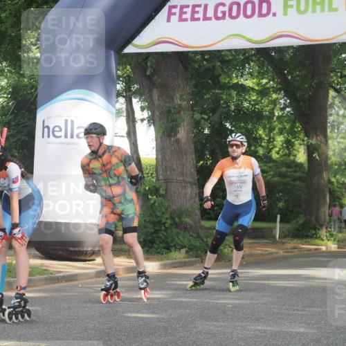 29.06.2025 - hella hamburg halbmarathon KatJ http://msf.ph/oto/8161195 29.06.2025 09:10:42 Zwischen KM18-KM19  meine-sportfotos.de