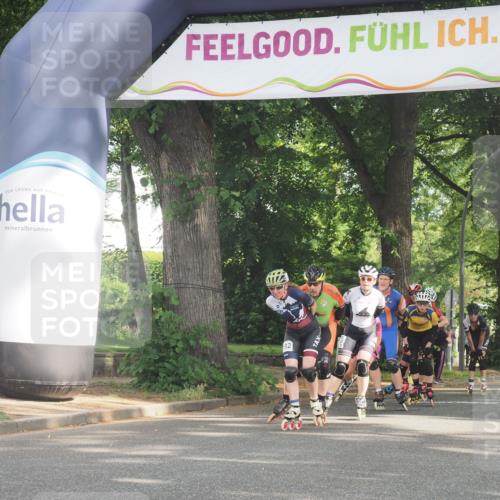 29.06.2025 - hella hamburg halbmarathon KatJ http://msf.ph/oto/8161257 29.06.2025 09:10:47 Zwischen KM18-KM19  meine-sportfotos.de