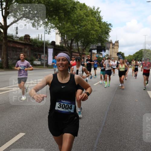 29.06.2025 - hella hamburg halbmarathon Yannick Fuchs http://msf.ph/oto/8161273 29.06.2025 10:38:59 20KM 1057, 1391, 1413, 1468, 1697, 1782, 1902, 1941, 2415, 3004, 3098, 3305, 4691, 4991, 5884, 7322, 7710, 8928, 9159, 9302, 10596, 11809, 12159, 12711, 13123, 13975, 14351, 14464, 14667, 14686, 14687, 14703, 14816, 15185, 16506, 17097, 17406, 18539, 18560, 18806, 19207 meine-sportfotos.de