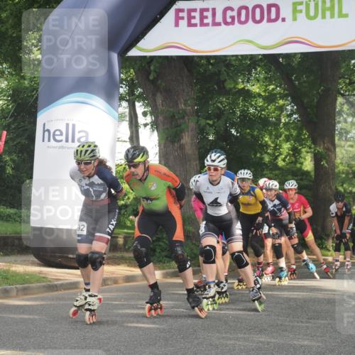 29.06.2025 - hella hamburg halbmarathon KatJ http://msf.ph/oto/8161332 29.06.2025 09:10:48 Zwischen KM18-KM19  meine-sportfotos.de