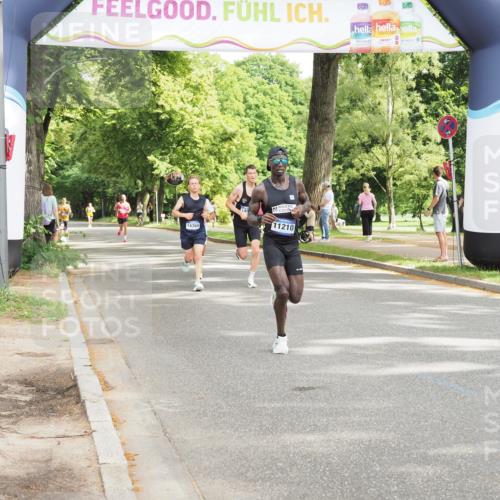 29.06.2025 - hella hamburg halbmarathon MichiJ http://msf.ph/oto/8161382 29.06.2025 10:11:29 Zwischen KM18-KM19 6530, 12373, 15526, 19075 meine-sportfotos.de