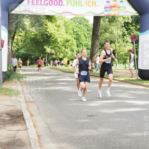 29.06.2025 - hella hamburg halbmarathon MichiJ http://msf.ph/oto/8161526 29.06.2025 10:11:31 Zwischen KM18-KM19 6530, 11210, 14360, 14933, 15526, 16988 meine-sportfotos.de