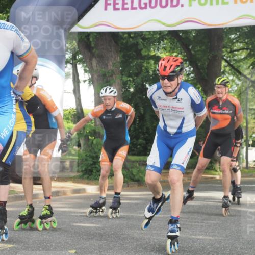29.06.2025 - hella hamburg halbmarathon KatJ http://msf.ph/oto/8161613 29.06.2025 09:10:58 Zwischen KM18-KM19  meine-sportfotos.de