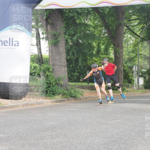 29.06.2025 - hella hamburg halbmarathon KatJ http://msf.ph/oto/8161739 29.06.2025 09:11:45 Zwischen KM18-KM19  meine-sportfotos.de