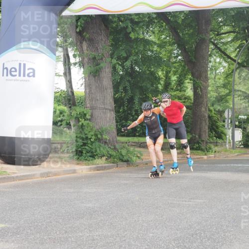 29.06.2025 - hella hamburg halbmarathon KatJ http://msf.ph/oto/8161758 29.06.2025 09:11:46 Zwischen KM18-KM19  meine-sportfotos.de