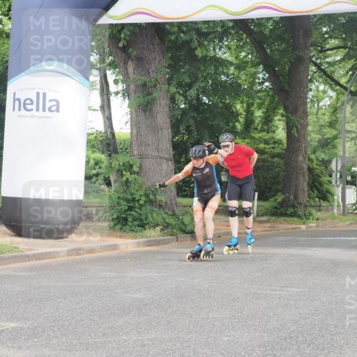 29.06.2025 - hella hamburg halbmarathon KatJ http://msf.ph/oto/8161777 29.06.2025 09:11:46 Zwischen KM18-KM19  meine-sportfotos.de
