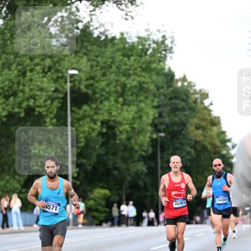 29.06.2025 - hella hamburg halbmarathon Dr. Thomas Lammeyer http://msf.ph/oto/8161791 29.06.2025 09:44:42 Kennedybrücke 2459, 4128, 4571, 6559, 7862, 9442, 10234, 10780, 11194 meine-sportfotos.de