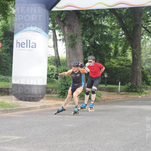 29.06.2025 - hella hamburg halbmarathon KatJ http://msf.ph/oto/8161818 29.06.2025 09:11:46 Zwischen KM18-KM19  meine-sportfotos.de