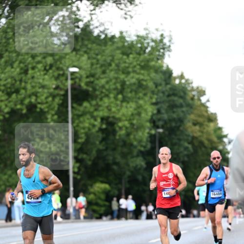 29.06.2025 - hella hamburg halbmarathon Dr. Thomas Lammeyer http://msf.ph/oto/8161834 29.06.2025 09:44:42 Kennedybrücke 2459, 4128, 4571, 6559, 7862, 9442, 10234, 10780, 11194 meine-sportfotos.de