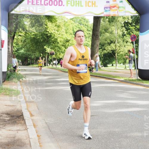29.06.2025 - hella hamburg halbmarathon MichiJ http://msf.ph/oto/8161852 29.06.2025 10:11:39 Zwischen KM18-KM19 14360, 16120, 16988, 17402 meine-sportfotos.de