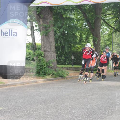 29.06.2025 - hella hamburg halbmarathon KatJ http://msf.ph/oto/8161922 29.06.2025 09:11:48 Zwischen KM18-KM19  meine-sportfotos.de
