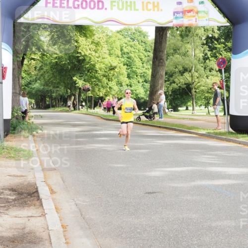 29.06.2025 - hella hamburg halbmarathon MichiJ http://msf.ph/oto/8161938 29.06.2025 10:11:42 Zwischen KM18-KM19 16120, 17402 meine-sportfotos.de