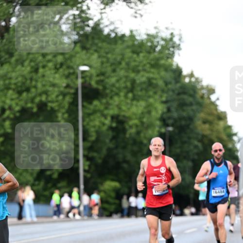 29.06.2025 - hella hamburg halbmarathon Dr. Thomas Lammeyer http://msf.ph/oto/8161943 29.06.2025 09:44:43 Kennedybrücke 2892, 4128, 4571, 6559, 7862, 9442, 10234, 10780, 11194 meine-sportfotos.de