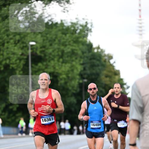29.06.2025 - hella hamburg halbmarathon Dr. Thomas Lammeyer http://msf.ph/oto/8162021 29.06.2025 09:44:44 Kennedybrücke 2892, 4128, 4571, 6559, 7862, 10234, 10780, 11194 meine-sportfotos.de
