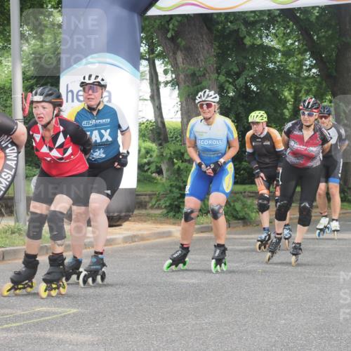 29.06.2025 - hella hamburg halbmarathon KatJ http://msf.ph/oto/8162097 29.06.2025 09:11:50 Zwischen KM18-KM19  meine-sportfotos.de