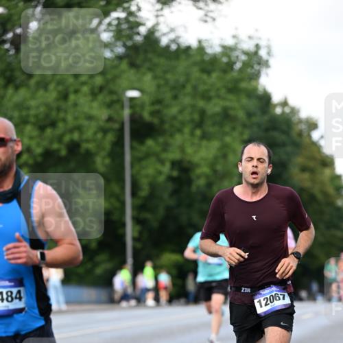 29.06.2025 - hella hamburg halbmarathon Dr. Thomas Lammeyer http://msf.ph/oto/8162124 29.06.2025 09:44:46 Kennedybrücke 2892, 4128, 4571, 6559, 7862, 10234, 10780, 11194 meine-sportfotos.de