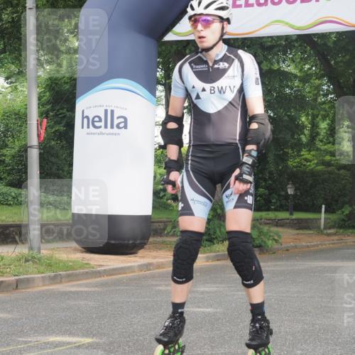 29.06.2025 - hella hamburg halbmarathon KatJ http://msf.ph/oto/8162240 29.06.2025 09:11:52 Zwischen KM18-KM19  meine-sportfotos.de