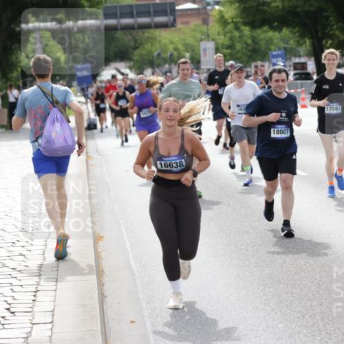 29.06.2025 - hella hamburg halbmarathon Jannik Wohlers http://msf.ph/oto/8162245 29.06.2025 10:20:10 Lombardsbrücke 1011, 1471, 1474, 2053, 2101, 2325, 2478, 2834, 3733, 3781, 4154, 4166, 4288, 4422, 4754, 4869, 5181, 5625, 6951, 7131, 8588, 9722, 10041, 10613, 10647, 11100, 11603, 11835, 11995, 12056, 12977, 14500, 14502, 14503, 14894, 15180, 15244, 15442, 15513, 16135, 16254, 16638, 17581, 17671, 17987, 18007, 18423, 18908, 19014, 19093 meine-sportfotos.de