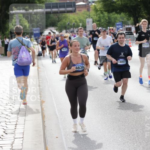 29.06.2025 - hella hamburg halbmarathon Jannik Wohlers http://msf.ph/oto/8162261 29.06.2025 10:20:10 Lombardsbrücke 1011, 1471, 1474, 2053, 2101, 2325, 2478, 2834, 3733, 3781, 4154, 4166, 4288, 4422, 4754, 4869, 5181, 5625, 6951, 7131, 8588, 9722, 10041, 10613, 10647, 11100, 11603, 11835, 11995, 12056, 12977, 14500, 14502, 14503, 14894, 15180, 15244, 15442, 15513, 16135, 16254, 16638, 17581, 17671, 17987, 18007, 18423, 18908, 19014, 19093 meine-sportfotos.de