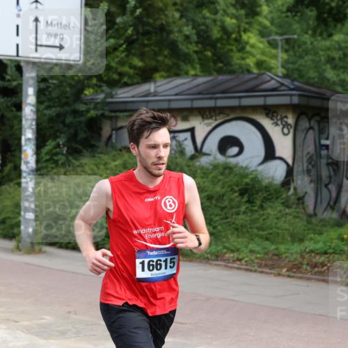 29.06.2025 - hella hamburg halbmarathon Yannick Fuchs http://msf.ph/oto/8162551 29.06.2025 10:21:26 20KM 7380, 9565, 13779, 14728, 16615, 17258, 18692, 19076 meine-sportfotos.de