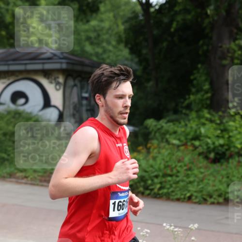 29.06.2025 - hella hamburg halbmarathon Yannick Fuchs http://msf.ph/oto/8162584 29.06.2025 10:21:27 20KM 7380, 9565, 13779, 14728, 16615, 17258, 18692, 19076 meine-sportfotos.de