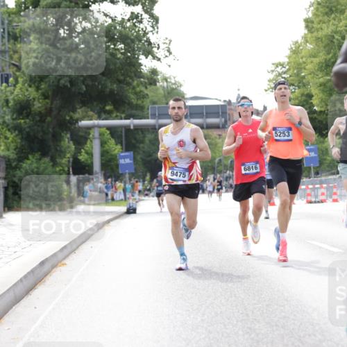 29.06.2025 - hella hamburg halbmarathon Jannik Wohlers http://msf.ph/oto/8162602 29.06.2025 09:40:10 Lombardsbrücke 34, 54, 5253, 6530, 6816, 9151, 9447, 9475, 11210, 12373, 12678, 14302, 16068, 16245, 16988, 18930 meine-sportfotos.de