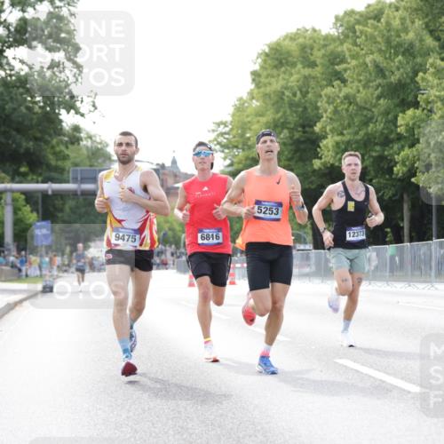 29.06.2025 - hella hamburg halbmarathon Jannik Wohlers http://msf.ph/oto/8162666 29.06.2025 09:40:10 Lombardsbrücke 34, 54, 5253, 6530, 6816, 9151, 9447, 9475, 11210, 12373, 12678, 14302, 16068, 16245, 16988, 18930 meine-sportfotos.de