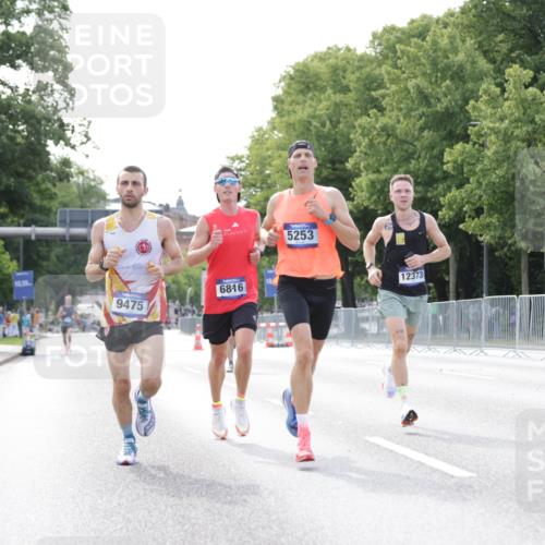 29.06.2025 - hella hamburg halbmarathon Jannik Wohlers http://msf.ph/oto/8162740 29.06.2025 09:40:11 Lombardsbrücke 34, 54, 5253, 6530, 6816, 9151, 9447, 9475, 11210, 11829, 12373, 12678, 14302, 16068, 16245, 16988, 18930 meine-sportfotos.de