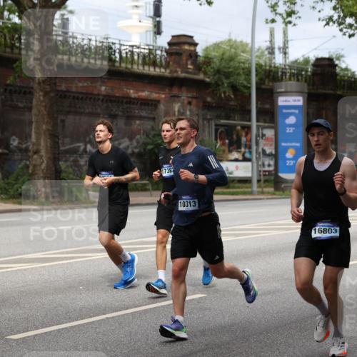29.06.2025 - hella hamburg halbmarathon Yannick Fuchs http://msf.ph/oto/8162759 29.06.2025 10:39:36 20KM 1171, 1424, 2098, 2188, 2470, 3785, 3917, 4915, 4997, 5047, 5623, 5706, 6266, 6375, 6575, 6819, 6831, 7087, 7167, 7325, 7709, 7843, 8871, 9030, 9105, 9710, 9720, 10064, 10313, 10741, 11291, 11688, 12154, 12161, 12528, 12643, 12783, 13919, 15365, 15651, 15666, 15760, 16617, 16685, 16689, 16725, 16803, 16834, 17381, 17382, 17544, 17960, 18055, 18185, 18407, 18631, 18638, 18689, 18718, 18862, 19116 meine-sportfotos.de
