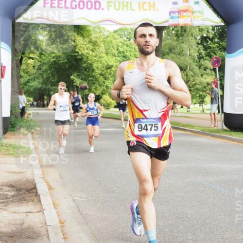 29.06.2025 - hella hamburg halbmarathon MichiJ http://msf.ph/oto/8162790 29.06.2025 10:12:38 Zwischen KM18-KM19 52, 9475, 16548, 17886 meine-sportfotos.de