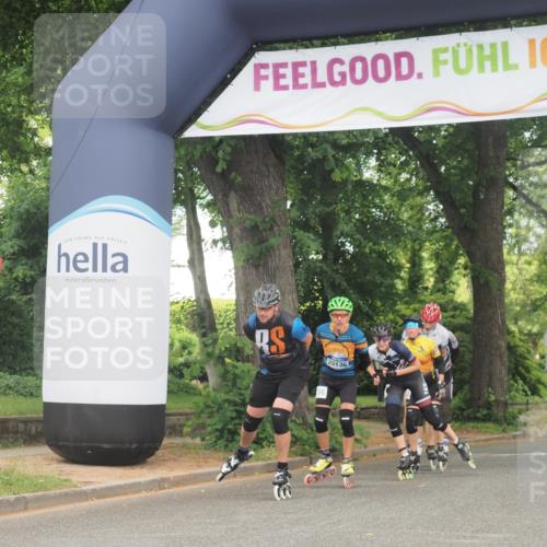 29.06.2025 - hella hamburg halbmarathon KatJ http://msf.ph/oto/8162803 29.06.2025 09:13:24 Zwischen KM18-KM19  meine-sportfotos.de