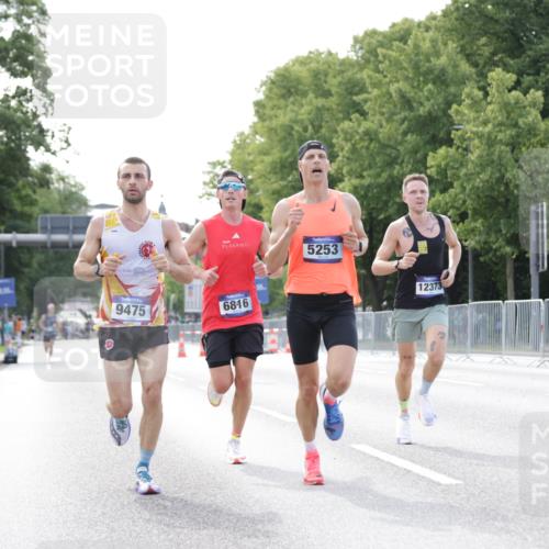29.06.2025 - hella hamburg halbmarathon Jannik Wohlers http://msf.ph/oto/8162843 29.06.2025 09:40:11 Lombardsbrücke 34, 54, 5253, 6530, 6816, 9151, 9447, 9475, 11210, 11829, 12373, 12678, 14302, 16068, 16245, 16988, 18930 meine-sportfotos.de