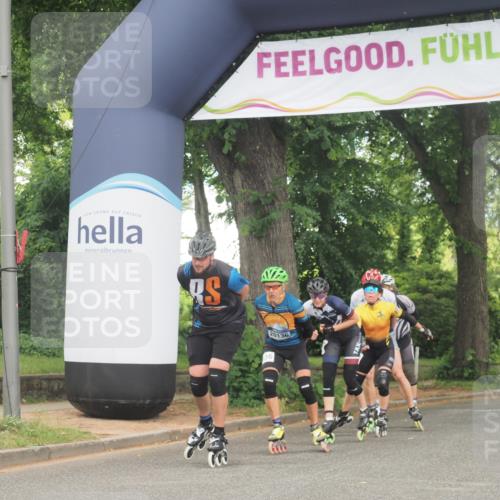 29.06.2025 - hella hamburg halbmarathon KatJ http://msf.ph/oto/8162865 29.06.2025 09:13:25 Zwischen KM18-KM19  meine-sportfotos.de