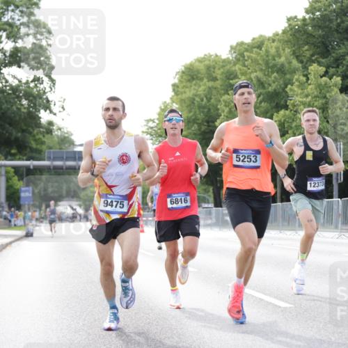 29.06.2025 - hella hamburg halbmarathon Jannik Wohlers http://msf.ph/oto/8162868 29.06.2025 09:40:11 Lombardsbrücke 34, 54, 5253, 6530, 6816, 9151, 9447, 9475, 11210, 11829, 12373, 12678, 14302, 16068, 16245, 16988, 18930 meine-sportfotos.de