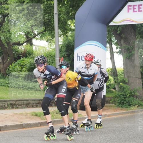 29.06.2025 - hella hamburg halbmarathon KatJ http://msf.ph/oto/8163034 29.06.2025 09:13:26 Zwischen KM18-KM19  meine-sportfotos.de