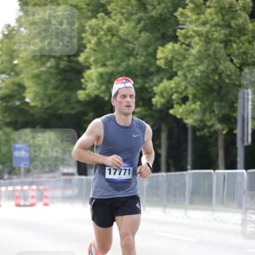 29.06.2025 - hella hamburg halbmarathon Jannik Wohlers http://msf.ph/oto/8163066 29.06.2025 09:40:21 Lombardsbrücke 5253, 6816, 9151, 9475, 11210, 11829, 12373, 17771, 18930 meine-sportfotos.de