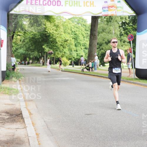 29.06.2025 - hella hamburg halbmarathon MichiJ http://msf.ph/oto/8163234 29.06.2025 10:12:43 Zwischen KM18-KM19 35, 52, 3720, 6559, 9475, 13751, 16548 meine-sportfotos.de