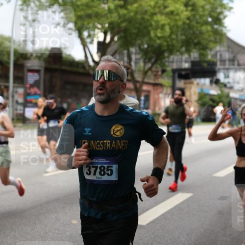 29.06.2025 - hella hamburg halbmarathon Yannick Fuchs http://msf.ph/oto/8163246 29.06.2025 10:39:42 20KM 2098, 2188, 2367, 2470, 3785, 4997, 5623, 5648, 5706, 6054, 6375, 6819, 6831, 7087, 7167, 7325, 7709, 7843, 8871, 9105, 9710, 9720, 10064, 10741, 11291, 11688, 11821, 12154, 12161, 12643, 12783, 13919, 14374, 15365, 15636, 15651, 15666, 15760, 16617, 16685, 16689, 16725, 16834, 17544, 17960, 18055, 18185, 18407, 18638, 18689, 18718, 18862, 19116 meine-sportfotos.de