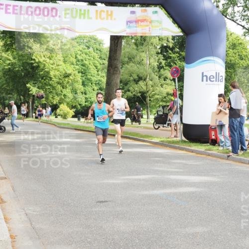 29.06.2025 - hella hamburg halbmarathon MichiJ http://msf.ph/oto/8163252 29.06.2025 10:13:03 Zwischen KM18-KM19 4571 meine-sportfotos.de