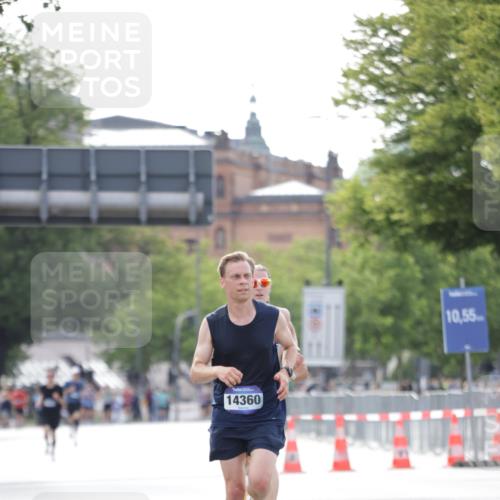 29.06.2025 - hella hamburg halbmarathon Jannik Wohlers http://msf.ph/oto/8163398 29.06.2025 09:40:26 Lombardsbrücke 5253, 6816, 9475, 11210, 11829, 12373, 14360, 14766, 15526, 17771 meine-sportfotos.de